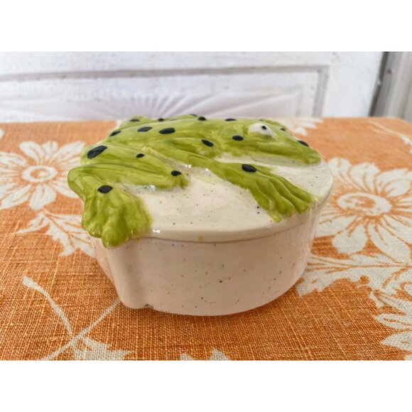 Vintage 1970s Retro Ceramic Frog Trinket Box With Lid - Picture 11 of 11